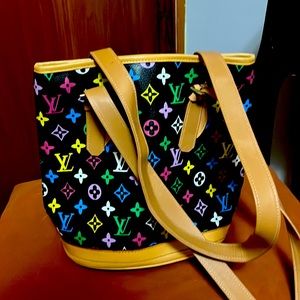 Medium Louis Vuitton